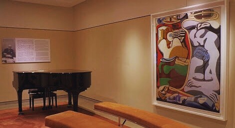 コルビジェの作品とグランドピアノ。アークヒルズクラブにてオルテンシアの会食でした！優雅な場所にアートとグランドピアノ付きものですね(´ - `).｡oO#アークヒルズクラブ #溜池山王 #会食