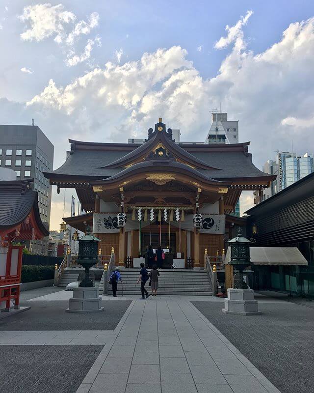 水天宮駅に降り立ったので水天宮に寄ってみた⛩物凄い都会の神社ですた！！！！友人の安産を祈願🤲️#水天宮 #神社 #中央区 #Tokyo